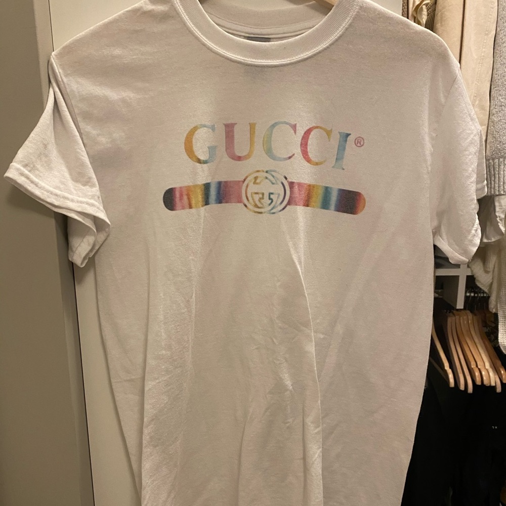“𝒈𝒖𝒄𝒄𝒊“ 𝑰𝒏𝒔𝒑𝒐 t shirt
